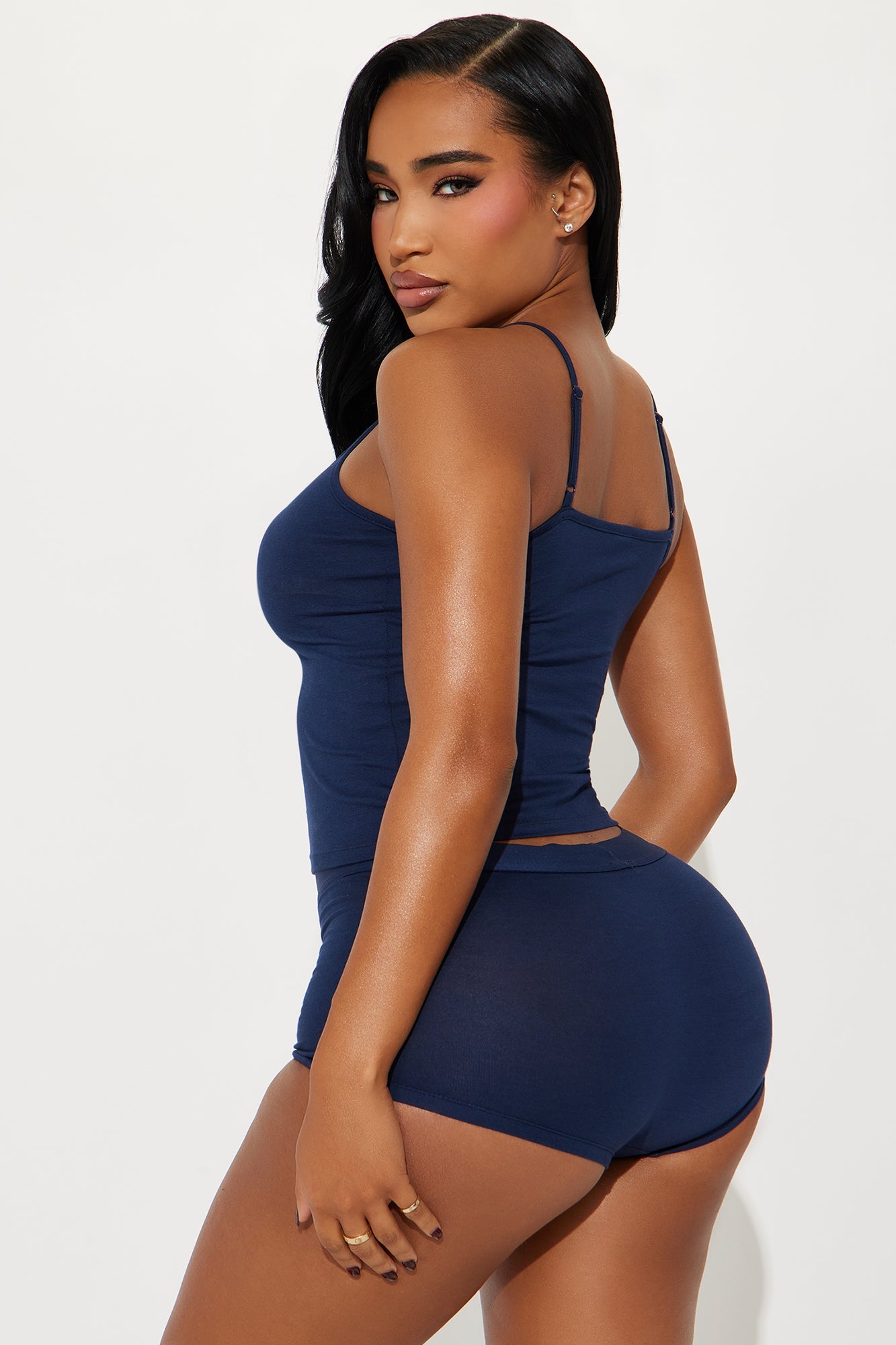 https://cdn.shopify.com/s/files/1/0293/9277/files/01-02-25_S3_4_ZDJM4021_Navy_AZ_JS_10-56-26_7834_PXF.jpg?v=1736547188