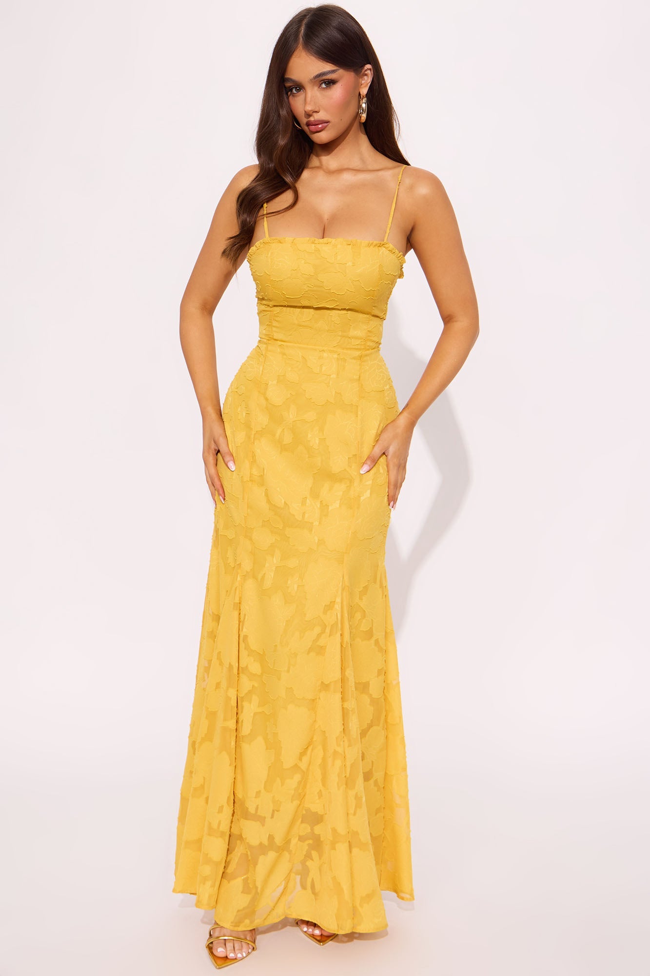 https://cdn.shopify.com/s/files/1/0293/9277/files/03-14-25_S8_30_GW24K1969_Yellow_ZSR_AE_IM_11-40-12_62828_ES.jpg?v=1745619450
