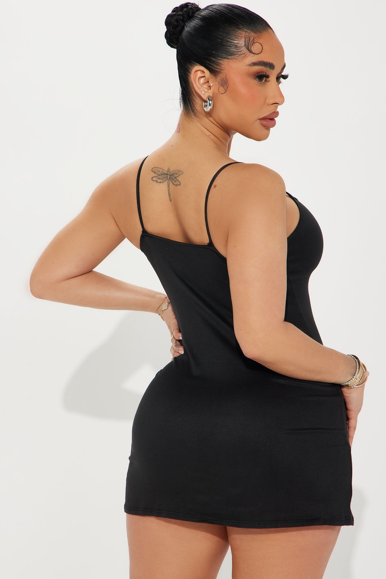 https://cdn.shopify.com/s/files/1/0293/9277/files/04-05-24_S1_54_FN8021_Black_TK_PC_14-51-23_48658_TT.jpg?v=1712964793