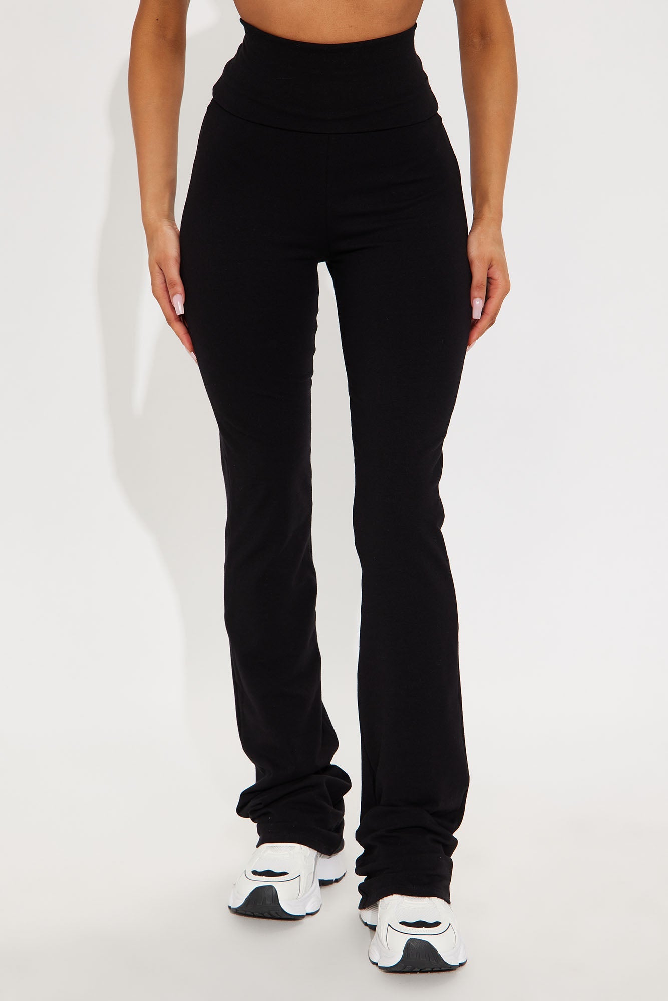 https://cdn.shopify.com/s/files/1/0293/9277/files/04-11-25_S6_23_M5413HTALL_Black_ZSR_CR_JS_12-59-17_78391_BH.jpg?v=1744739175