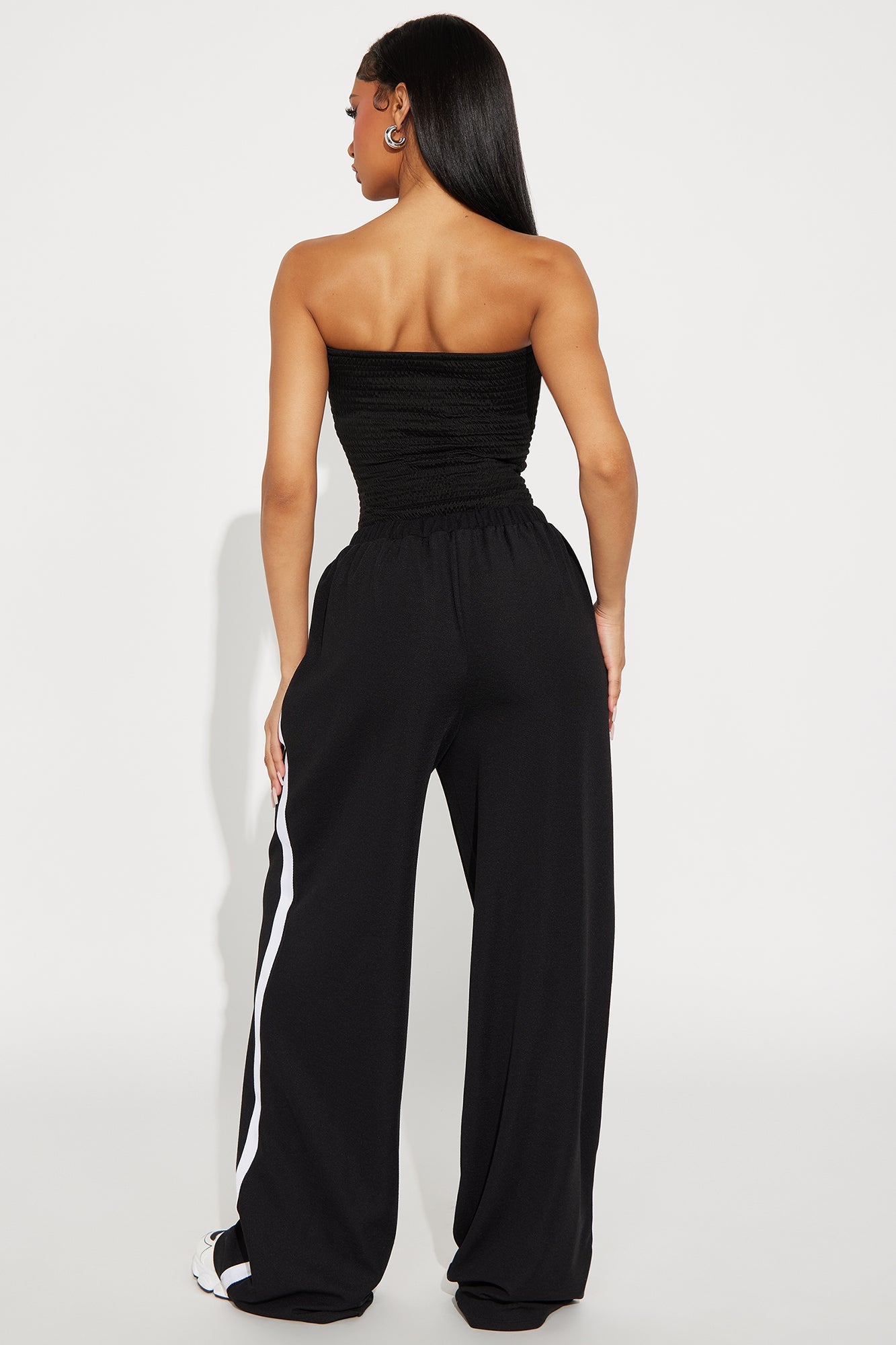 https://cdn.shopify.com/s/files/1/0293/9277/files/07-08-25_S5_45_RKJ40818_Black_CR_PC_15-33-35_74367_PXF.jpg?v=1752080230