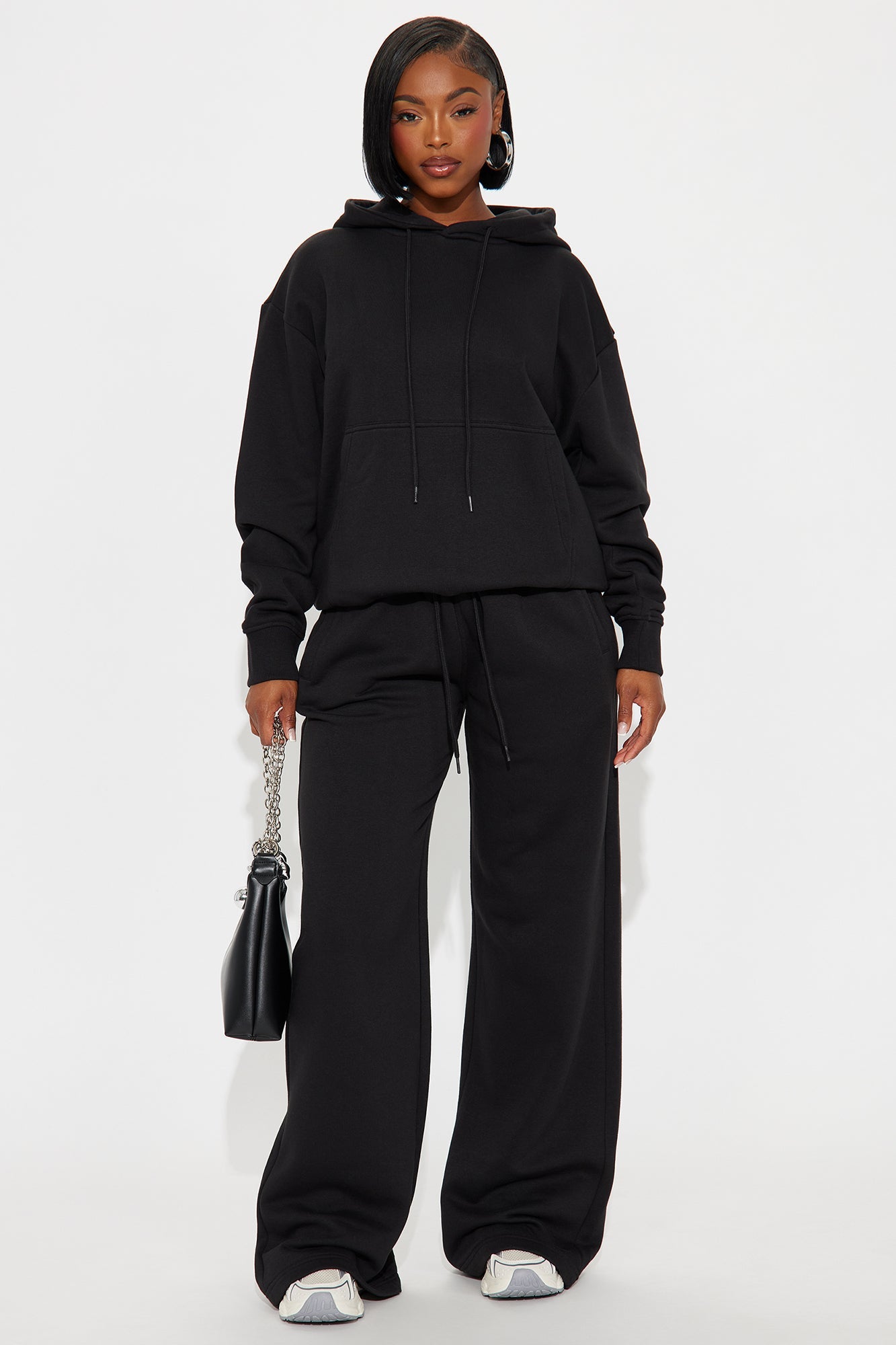 https://cdn.shopify.com/s/files/1/0293/9277/files/08-27-25_S6_61_123WIDELEG_Black_KP_JW_15-08-43_145388_PXF.jpg?v=1756413173