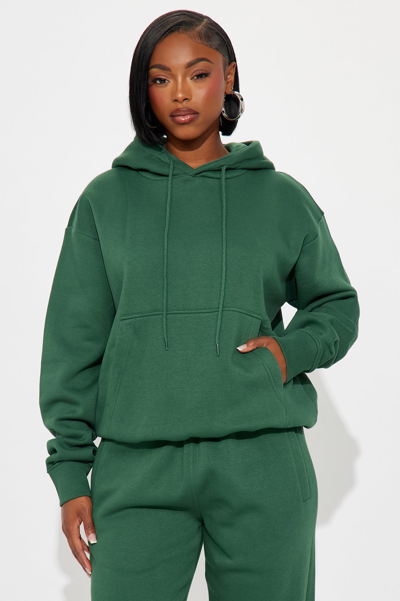 https://cdn.shopify.com/s/files/1/0293/9277/files/08-27-25_S6_64_123HOODIE_Hunter_ZSR_KP_JW_15-17-54_145441_PXF.jpg?v=1756413233
