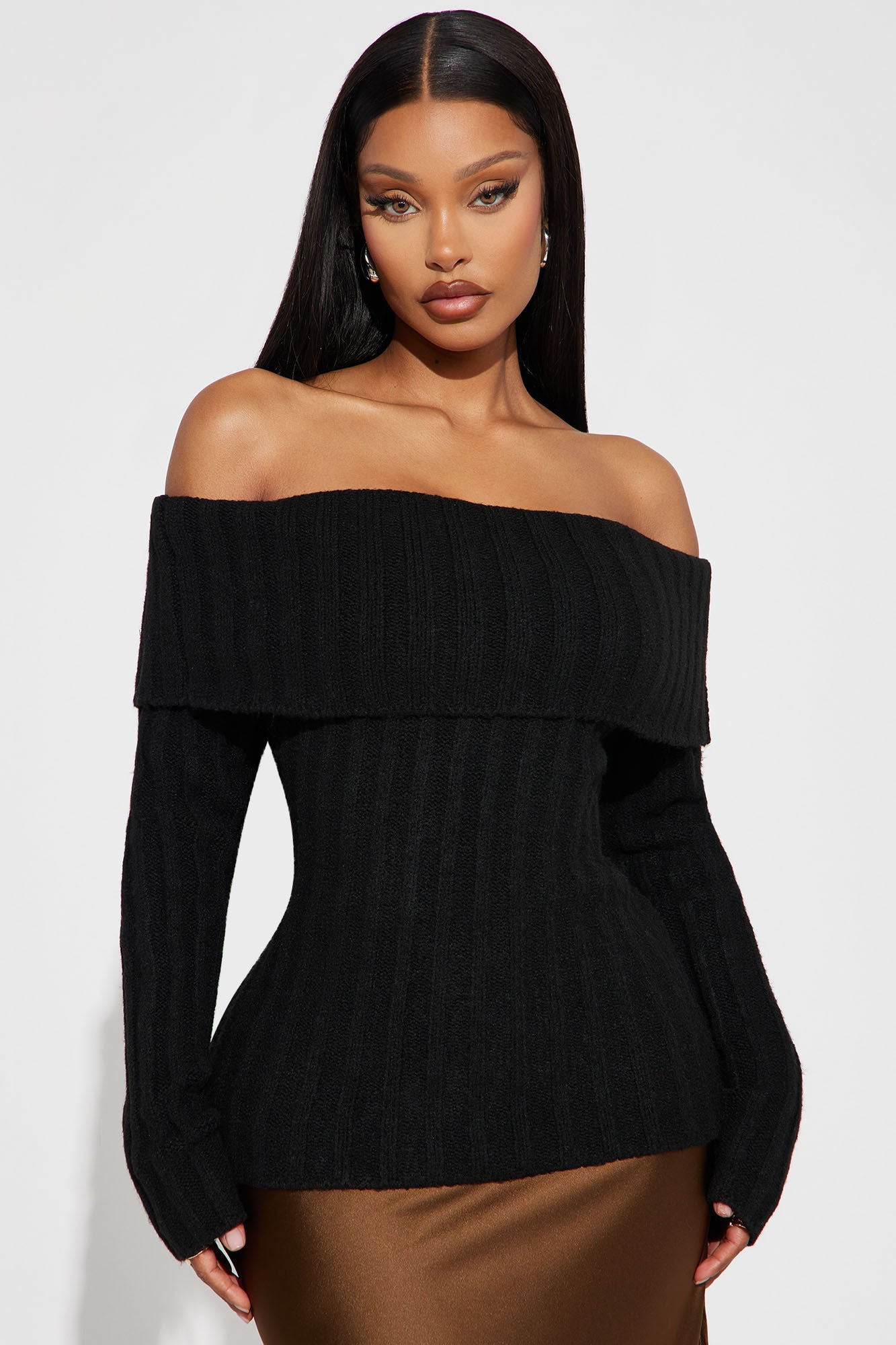 https://cdn.shopify.com/s/files/1/0293/9277/files/09-04-24_S2_48_ZD24HL34BT002_Black_CXB_RL_16-32-07_5749_PXF_CM.jpg?v=1725568435
