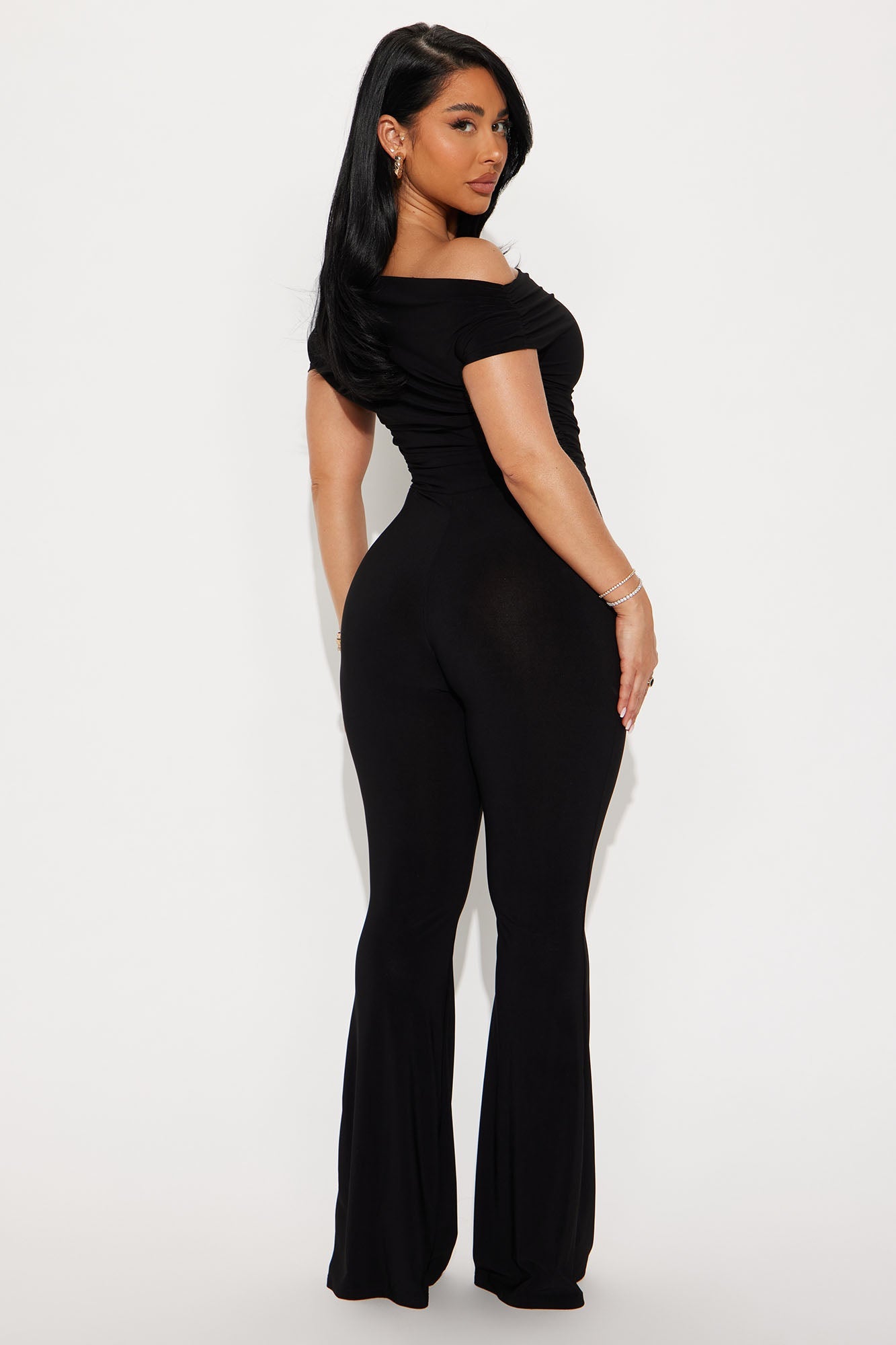 https://cdn.shopify.com/s/files/1/0293/9277/files/12-19-24_S1_11_HKJ25073_Black_KJ_JS_10-41-29_3355_BH.jpg?v=1734978613
