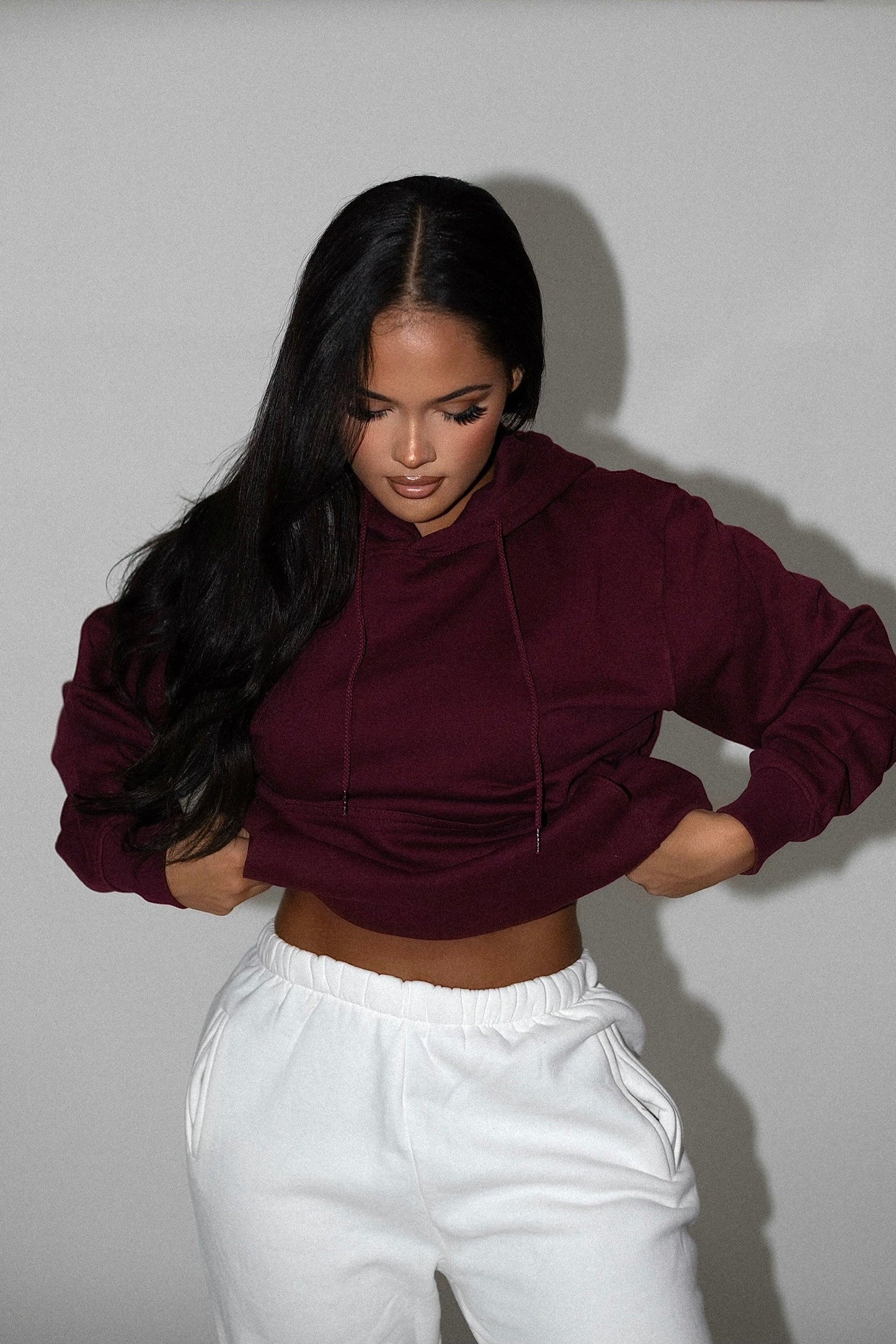 https://cdn.shopify.com/s/files/1/0293/9277/products/StoleYourBoyfriend_sOversizedHoodie-Burgundy_MER.jpg?v=1646777128