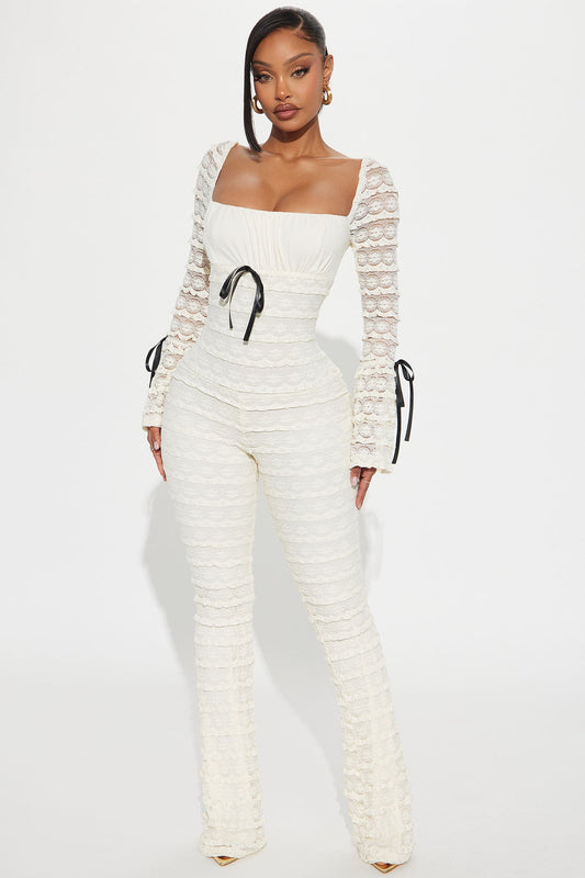 https://cdn.shopify.com/s/files/1/0293/9277/files/01-31-25_S2_10_KDJJ4102102_Ivory_ZSR_CXB_RL_16-02-36_33414_PXF_EH.jpg?v=1741108282