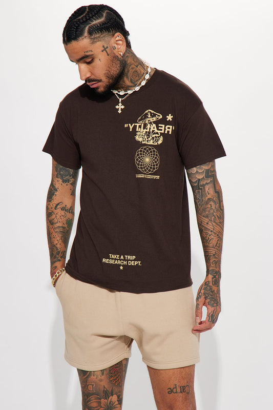 https://cdn.shopify.com/s/files/1/0293/9277/products/03-09-23Studio5_RM_DJ_10-42-57_38_SPDN2253M_Brown_1904_ES.jpg?v=1678814570