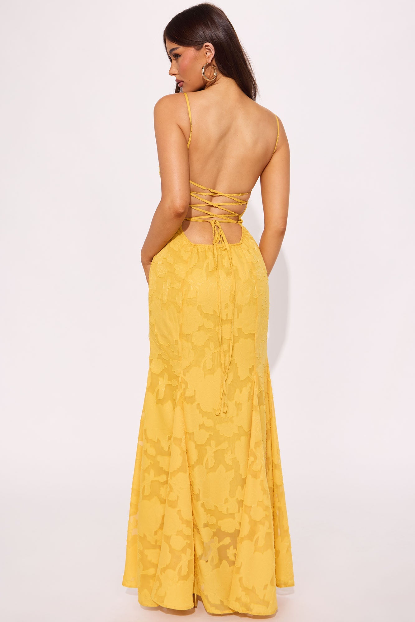 https://cdn.shopify.com/s/files/1/0293/9277/files/03-14-25_S8_30_GW24K1969_Yellow_ZSR_AE_IM_11-40-47_62835_ES.jpg?v=1745619450