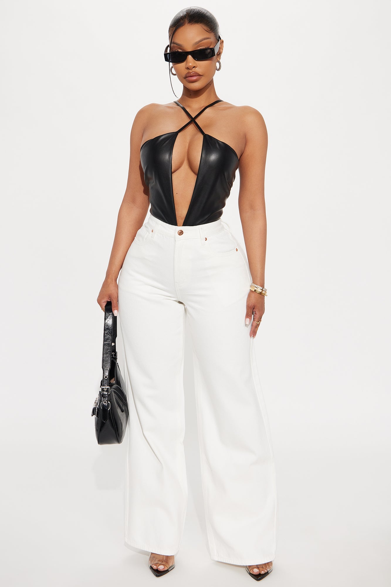 https://cdn.shopify.com/s/files/1/0293/9277/files/06-11-25_S2_43_T6919C_Black_CXB_RL_15-24-06_1038_PXF.jpg?v=1749763284