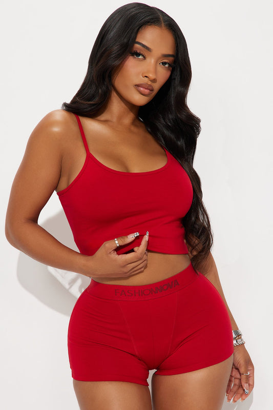https://cdn.shopify.com/s/files/1/0293/9277/files/07-01-25_S4_10_ZDJM4021_Red_ZSR_KJ_JS_10-41-04_13107_SG.jpg?v=1751484072