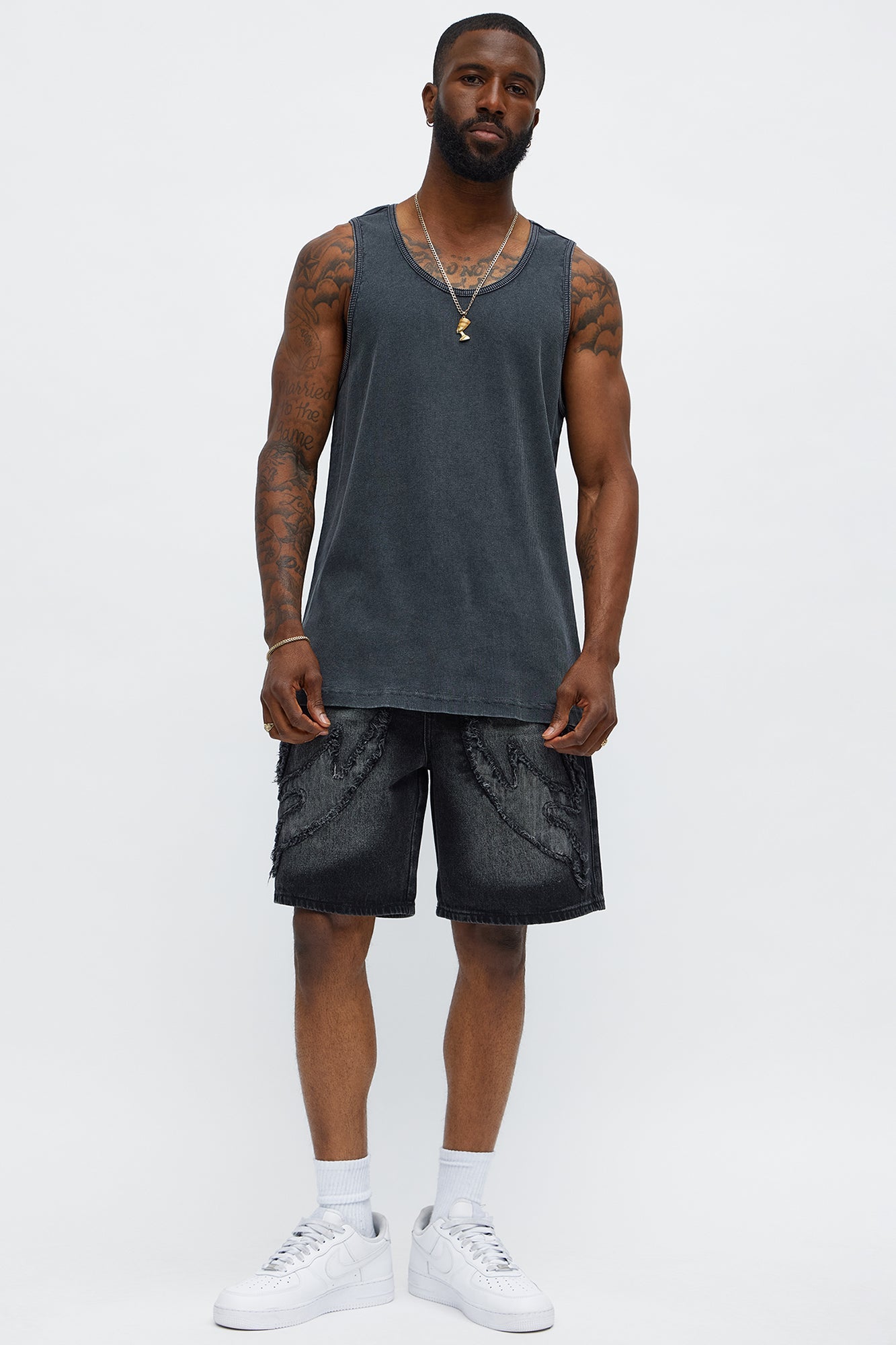 https://cdn.shopify.com/s/files/1/0293/9277/files/07-12-25_S7_67_UN3567_Black_KJ_MC_14-16-19_142914_PXF.jpg?v=1752532313