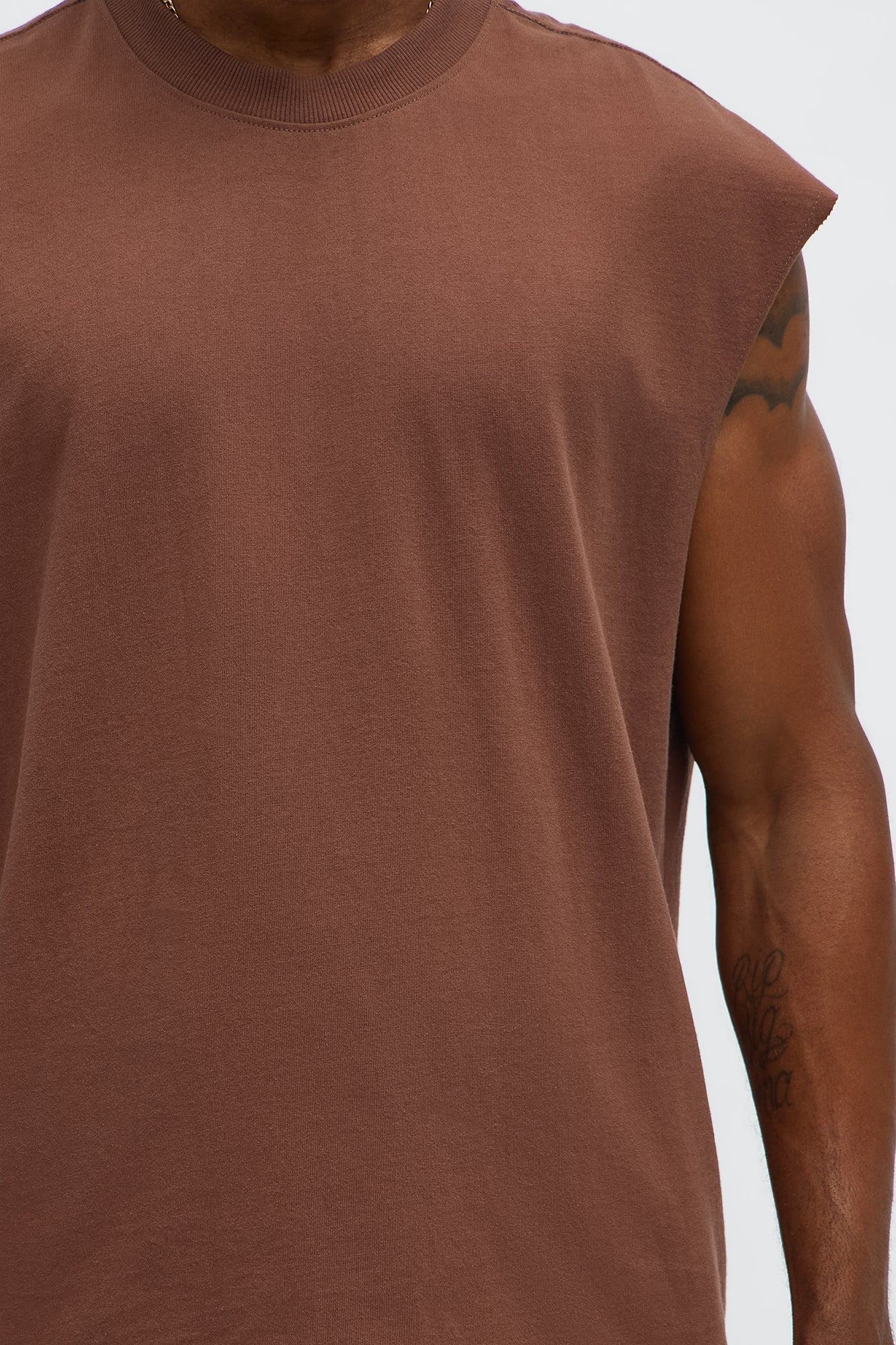 https://cdn.shopify.com/s/files/1/0293/9277/files/08-05-25_S7_59_ZDF01K510005_Brown_AE_DJ_15-30-31_97117_PXF.jpg?v=1754589396