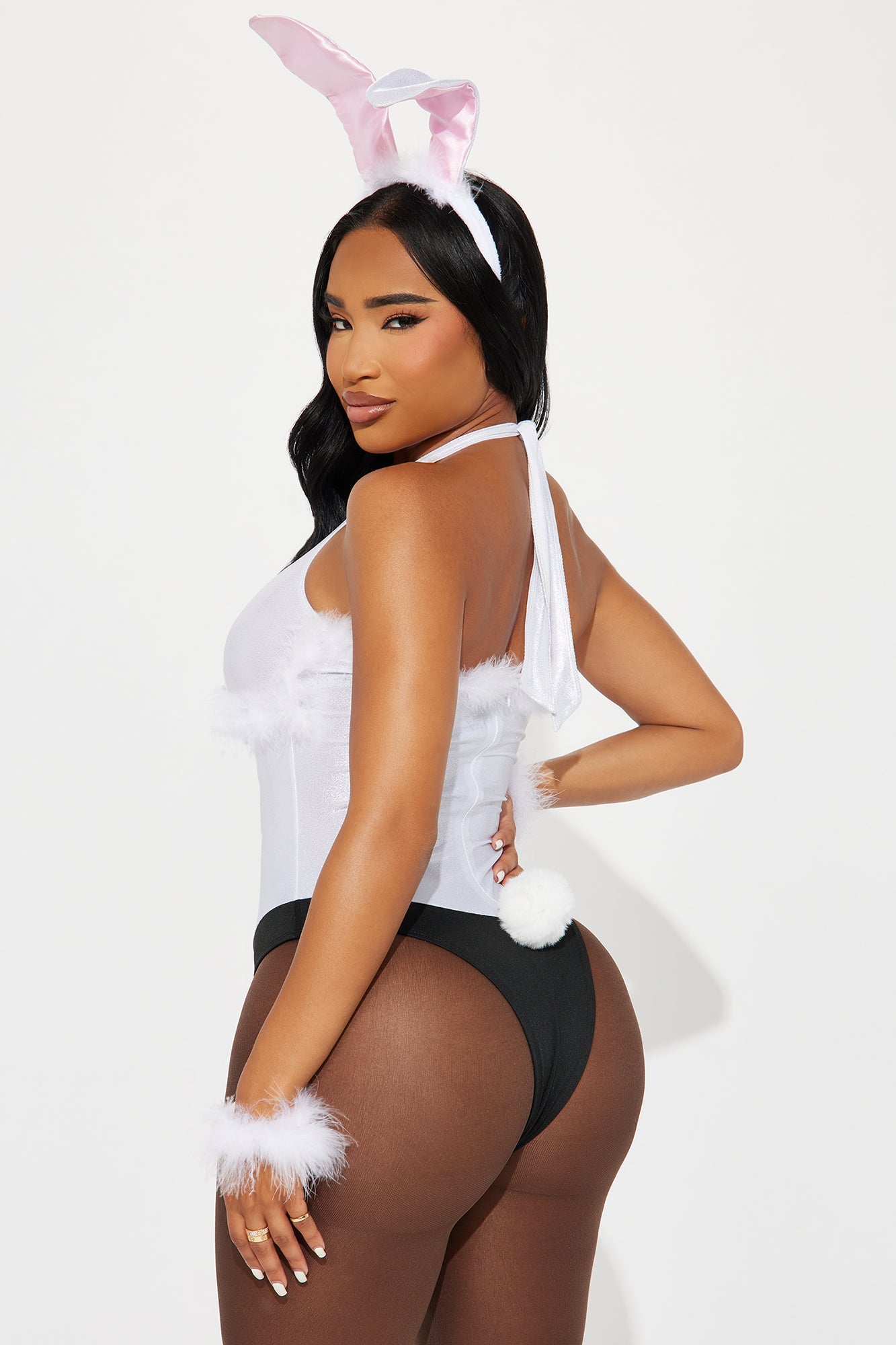 https://cdn.shopify.com/s/files/1/0293/9277/files/08-09-24_S6_18_554825FN_White_TK_IM_11-03-06_38799_PXF.jpg?v=1723489722