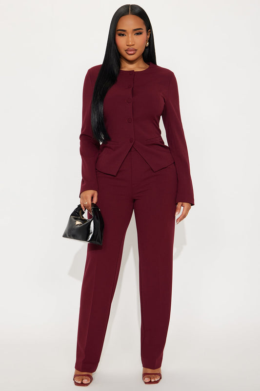 https://cdn.shopify.com/s/files/1/0293/9277/files/08-09-25_S3_13_V31335_Burgundy_JG_IM_10-21-46_73130_PXF.jpg?v=1755031425