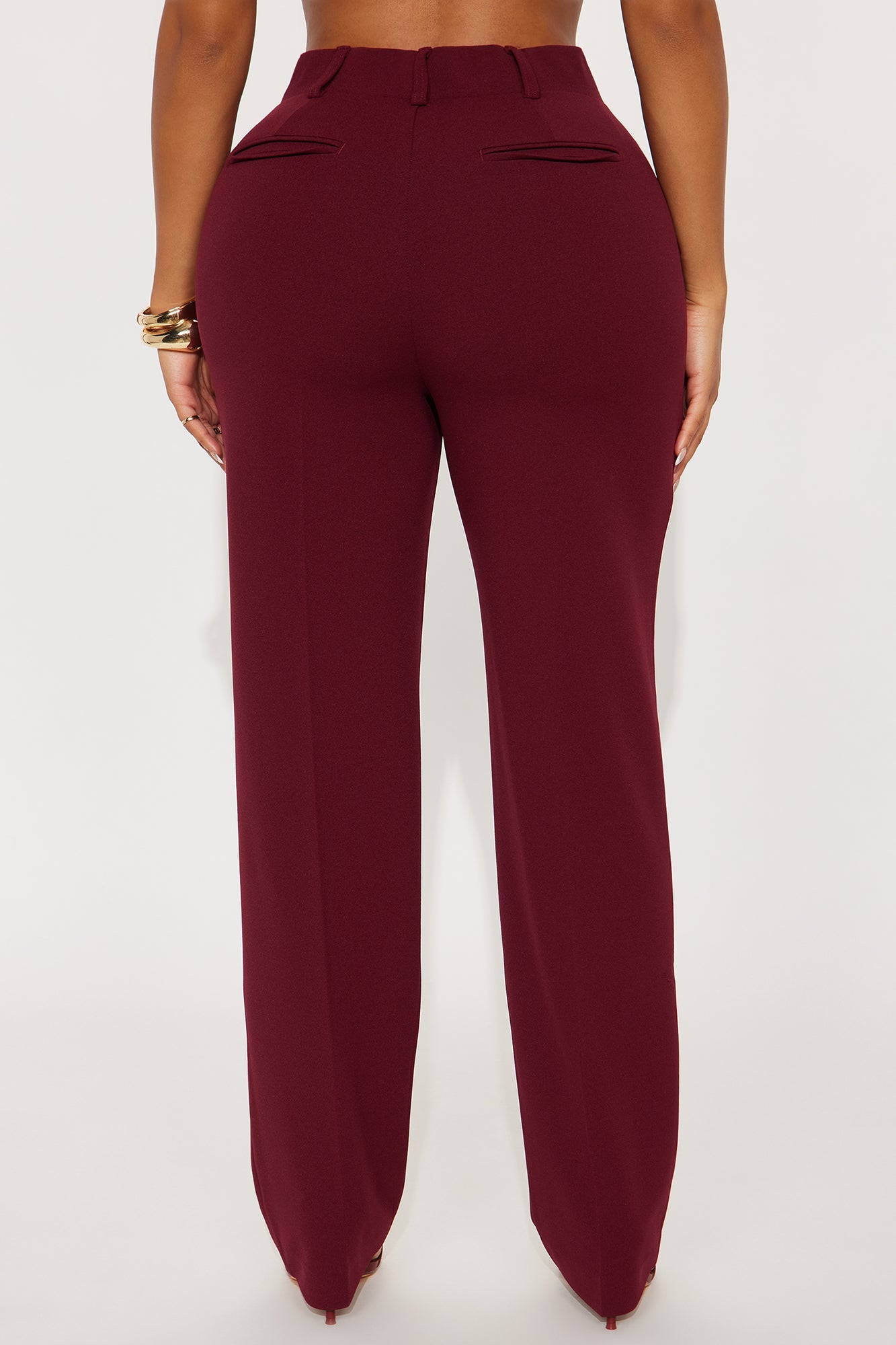 https://cdn.shopify.com/s/files/1/0293/9277/files/08-09-25_S3_13_V31335_Burgundy_JG_IM_10-21-46_73132_PXF.jpg?v=1755031425