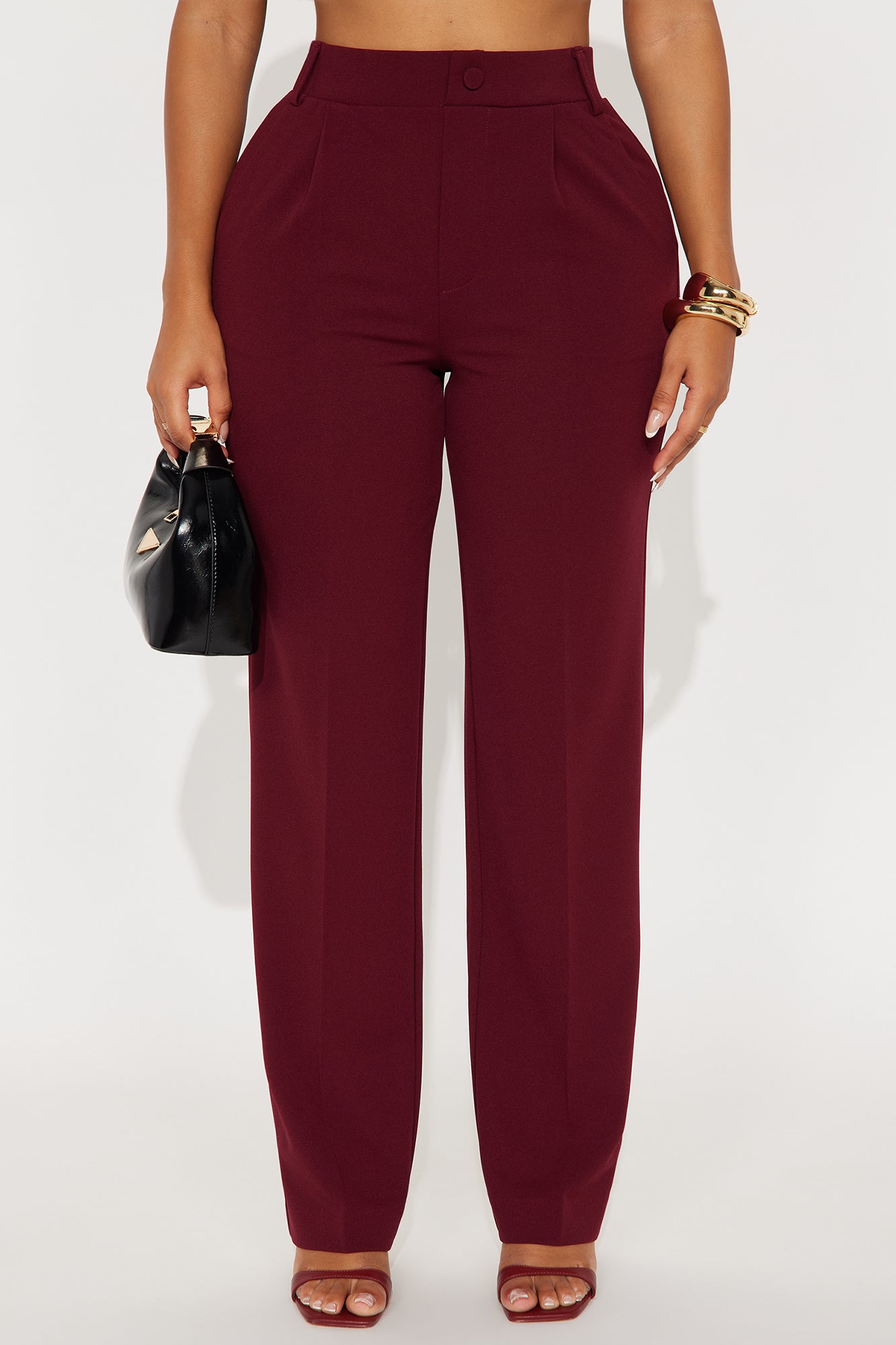 https://cdn.shopify.com/s/files/1/0293/9277/files/08-09-25_S3_13_V31335_Burgundy_JG_IM_10-21-46_73135_PXF.jpg?v=1755031425
