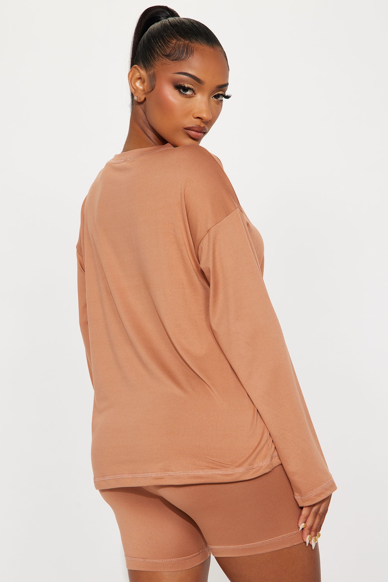 https://cdn.shopify.com/s/files/1/0293/9277/files/08-16-25_S3_8_FN8014_Mocha_ZSR_JG_PC_10-42-33_13712_CM.jpg?v=1755545688