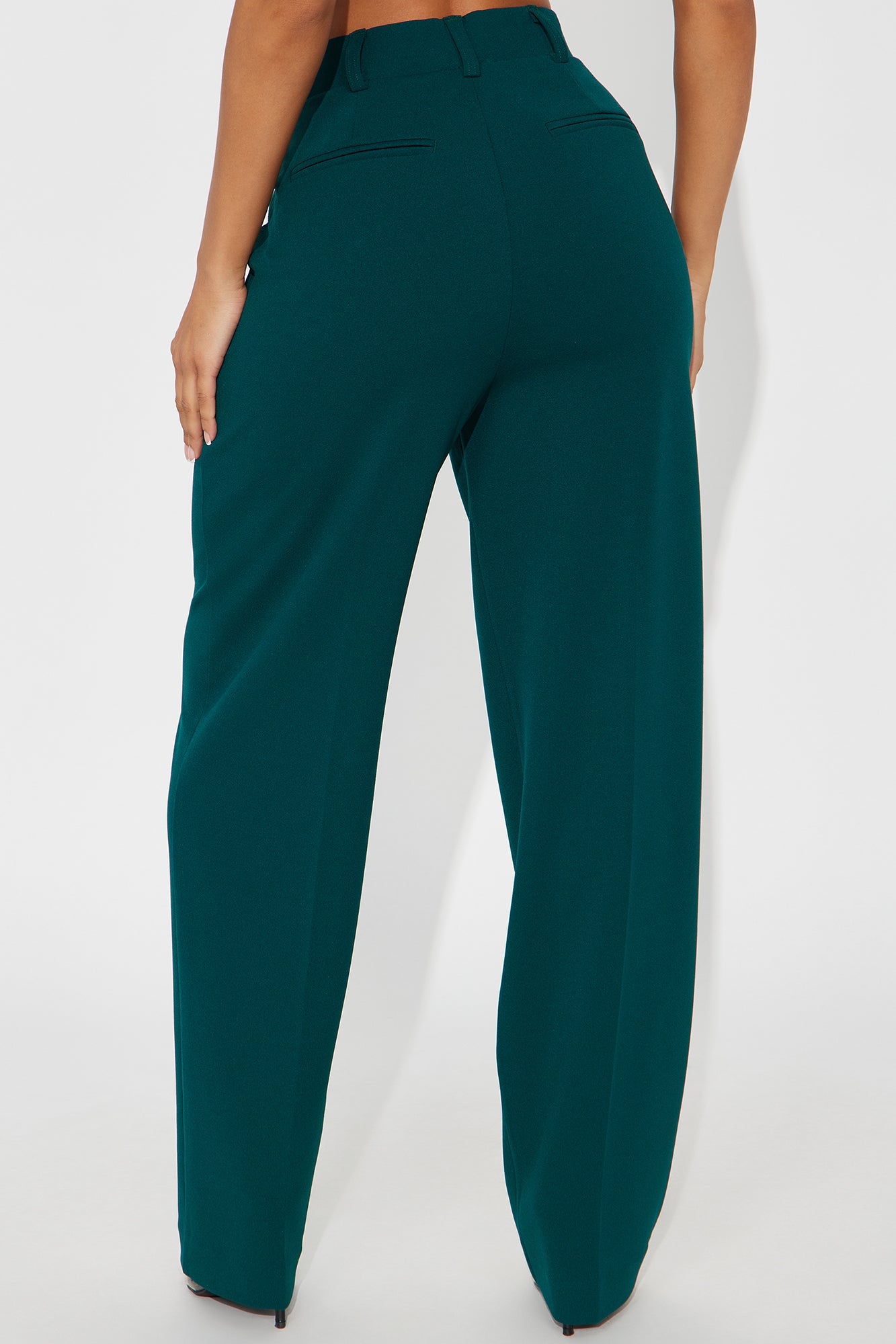 https://cdn.shopify.com/s/files/1/0293/9277/files/08-20-25_S2_54_V31335_HunterGreen_ZSR_CXB_RL_15-27-00_10986_PXF.jpg?v=1755804183