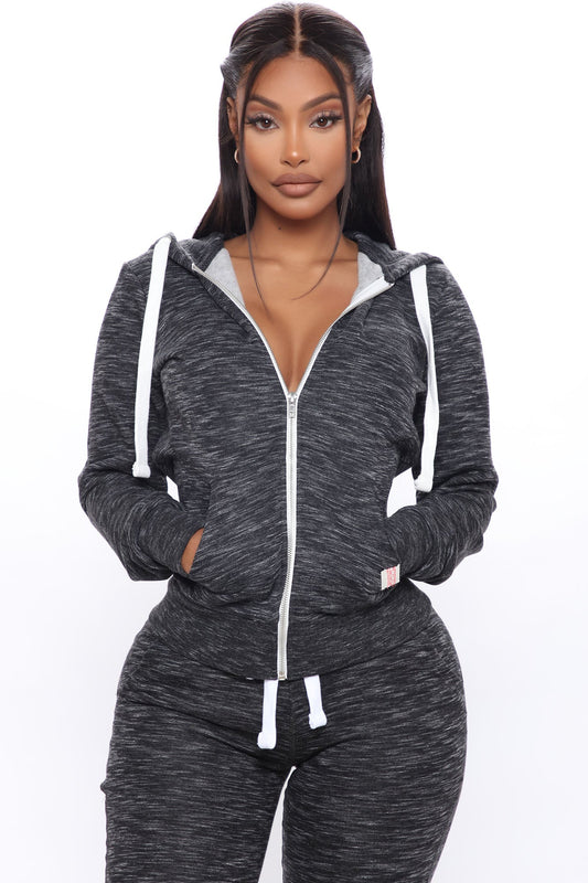 https://cdn.shopify.com/s/files/1/0293/9277/products/09-17-20Studio1_JP_ON_14-05-55_15_J415_Blackcombo_R_0043_RA.jpg?v=1600384239