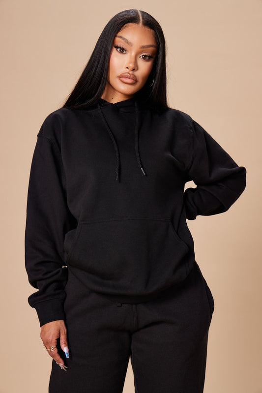 https://cdn.shopify.com/s/files/1/0293/9277/products/10-13-22Studio7_ME_RL_15-04-41_20_WMKT40418_Black_0775__WG.jpg?v=1665788623