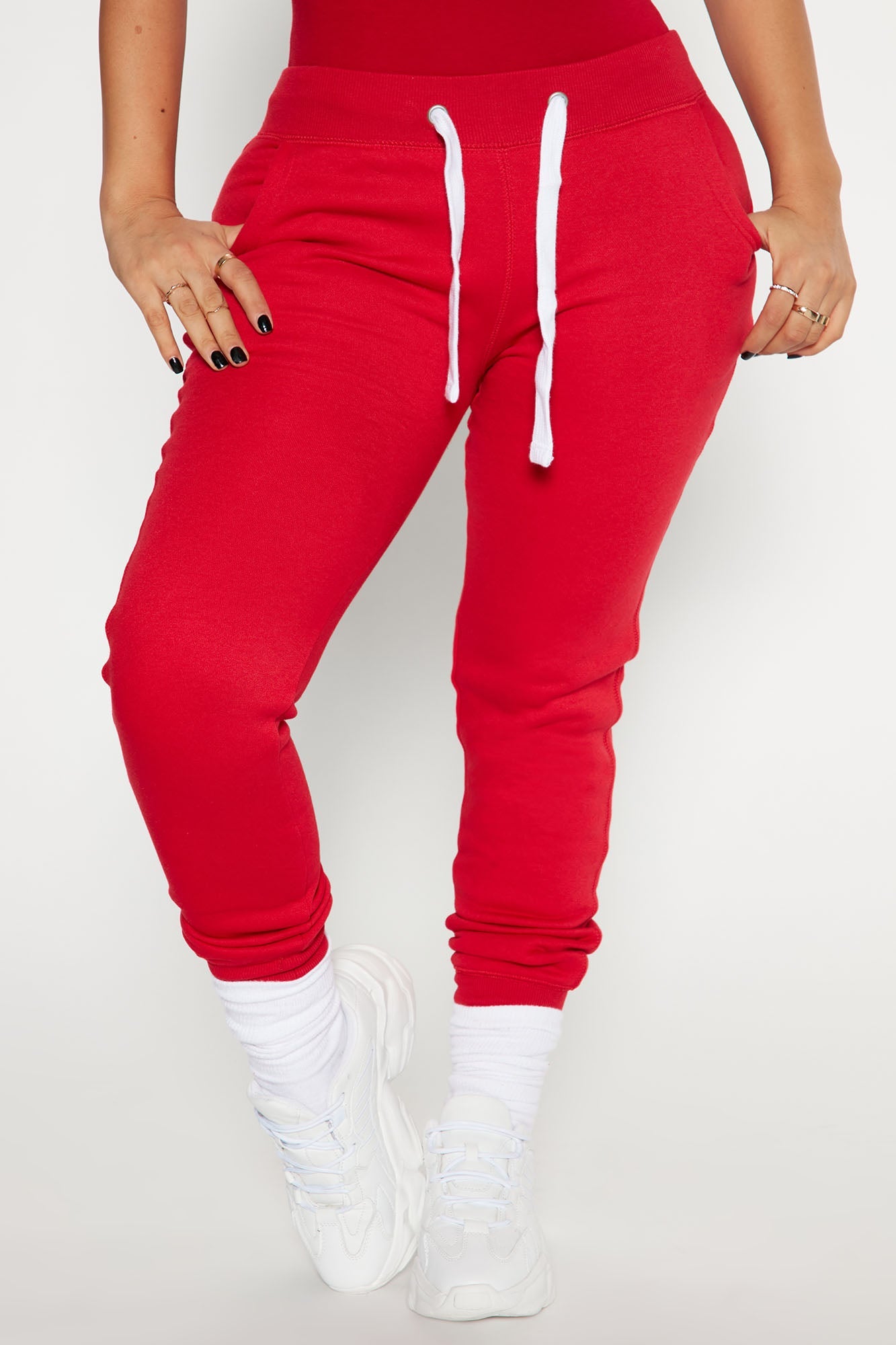 https://cdn.shopify.com/s/files/1/0293/9277/products/10-14-22Studio4_MS_IM_12-07-13_20_P100_Red_R_28669_PB.jpg?v=1666044893