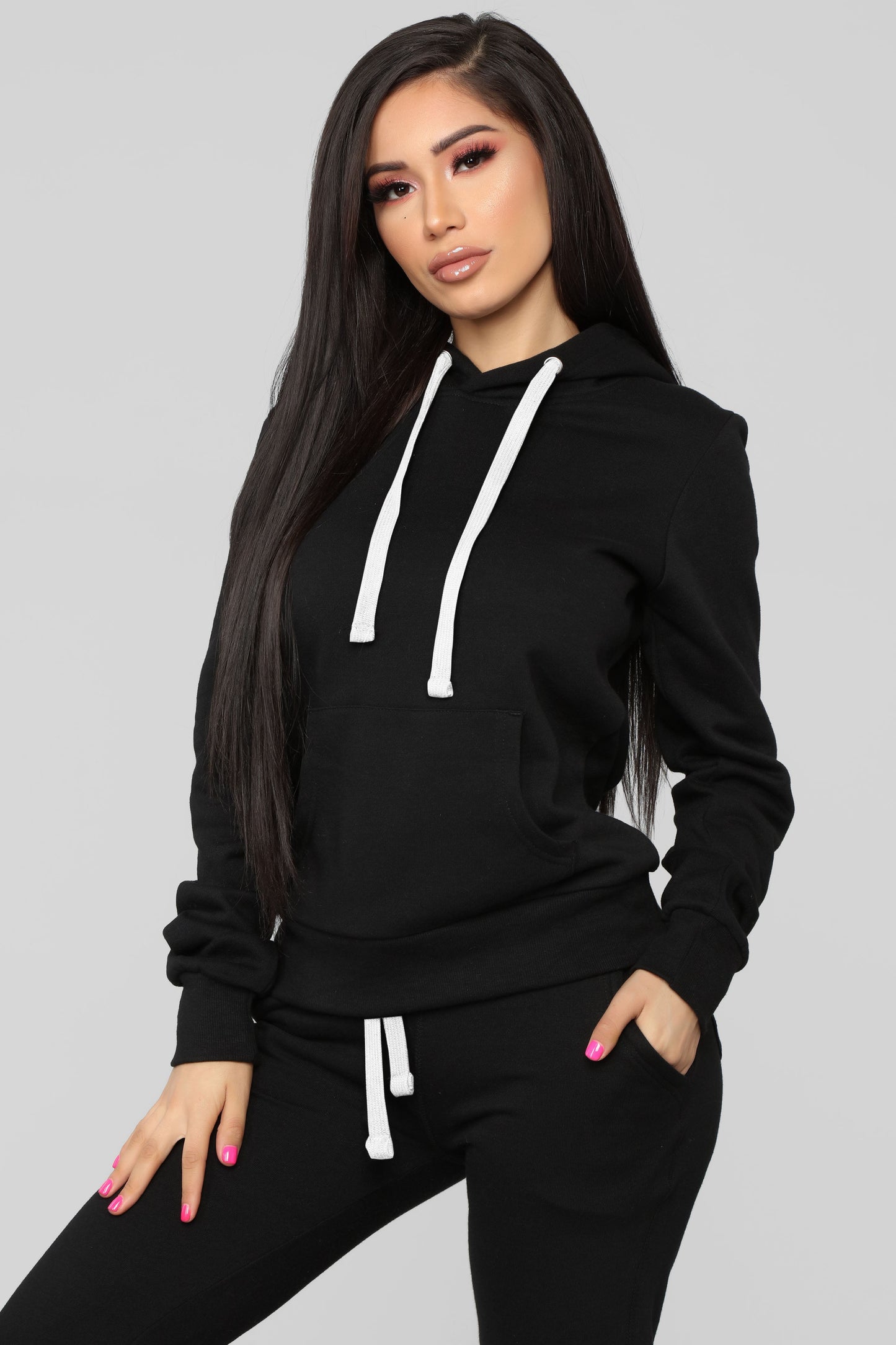 https://cdn.shopify.com/s/files/1/0293/9277/products/11-05-18_Studio_2_13-32-13_JU040_Black0521_AJ_JF.jpg?v=1629401908