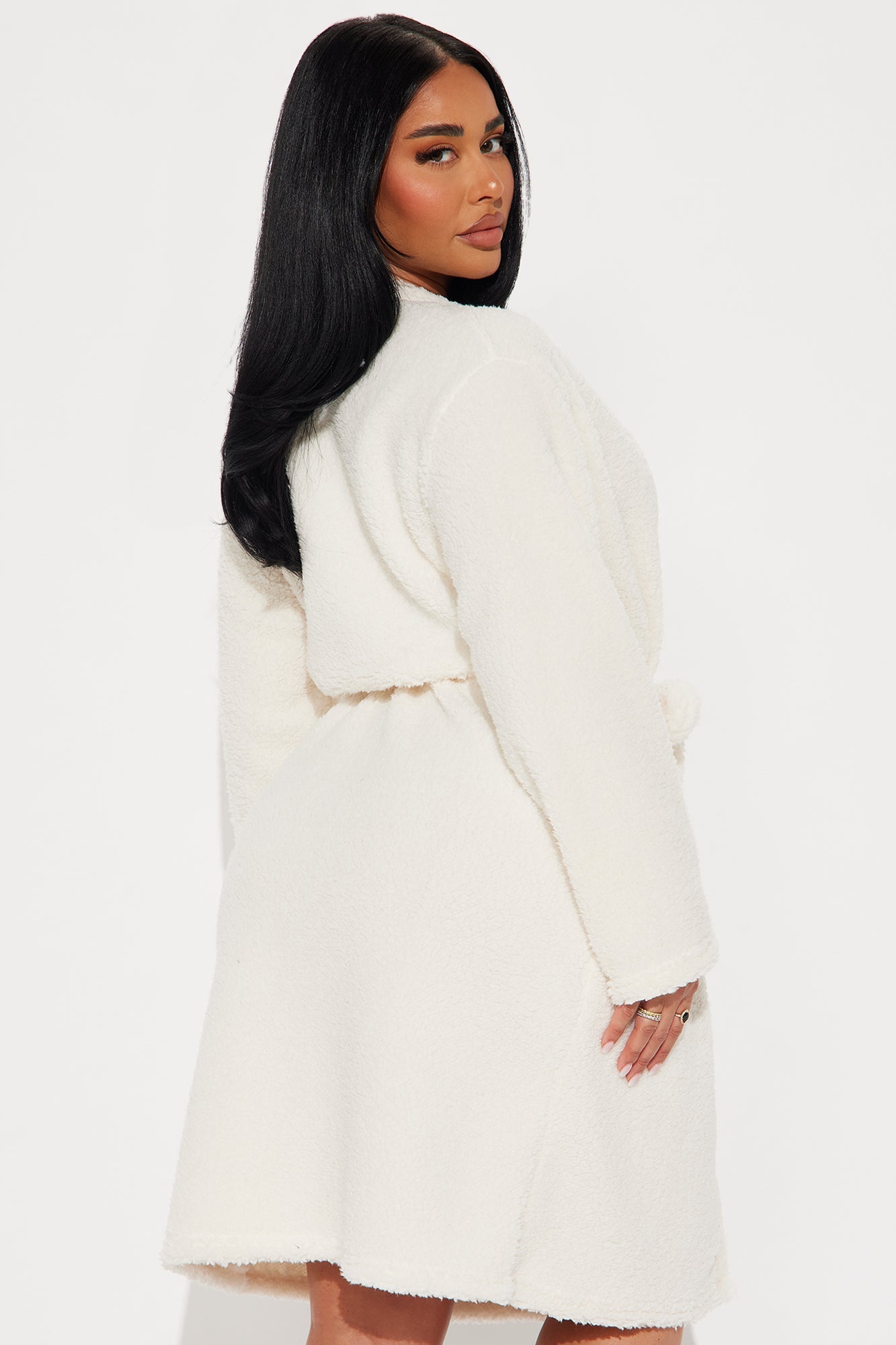 https://cdn.shopify.com/s/files/1/0293/9277/files/11-11-24_S1_12_1RA11_Ivory_CZ_AC_11-45-44_165341_PXF.jpg?v=1731452269
