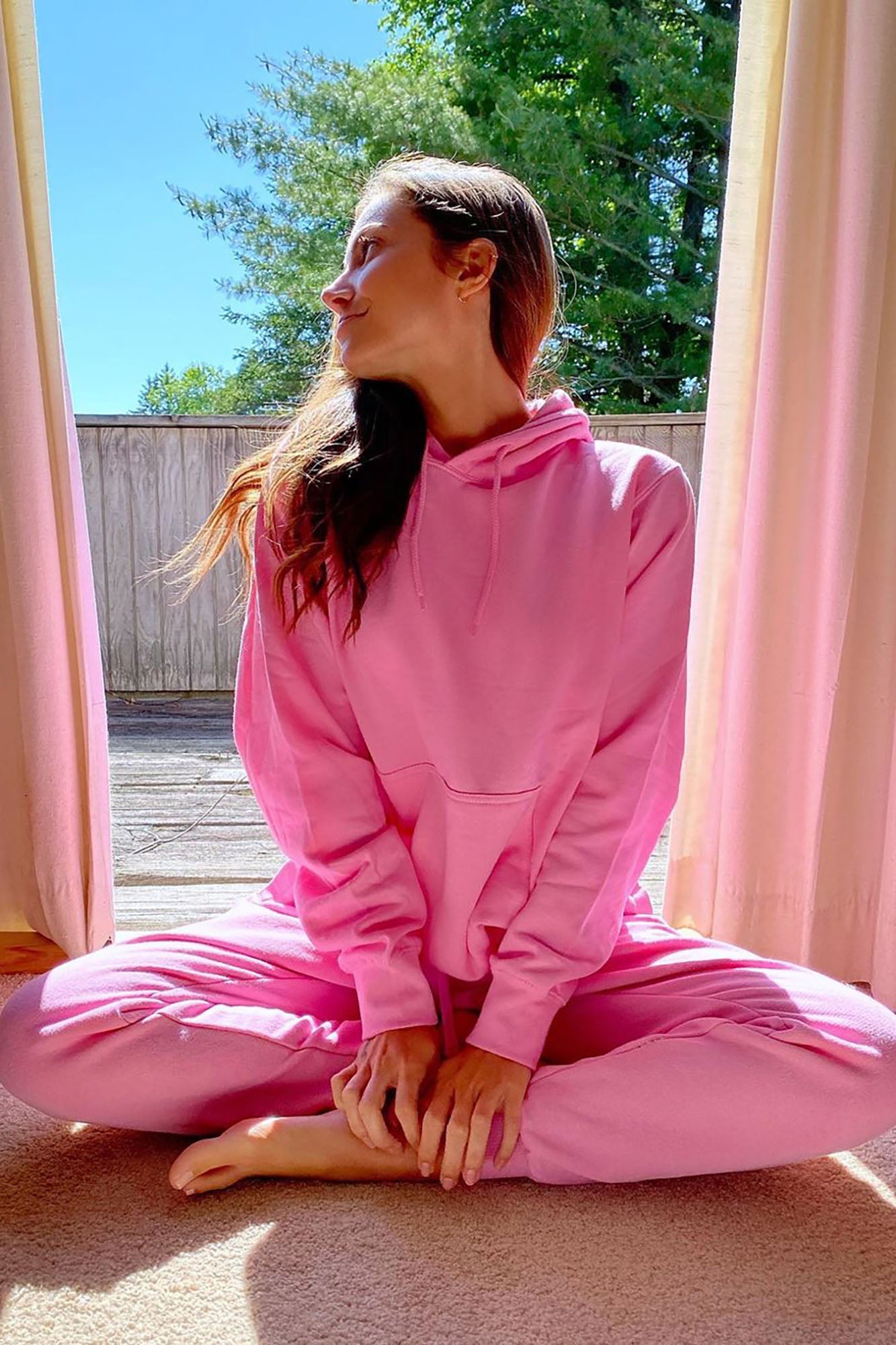 https://cdn.shopify.com/s/files/1/0293/9277/products/StoleYourBoyfriend_sOversizedHoodie-Pink_MER.jpg?v=1666128159